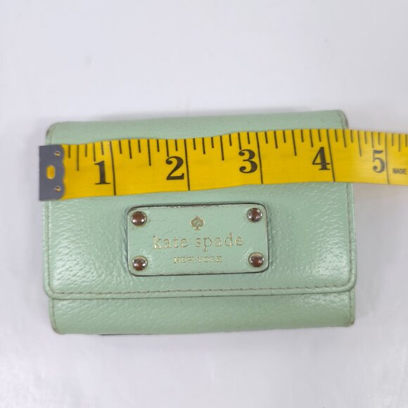 KATE SPADE NEW YORK MINT GREEN LEATHER COIN DARLA SMALL WALLET W/ KEYRING *FLAWS - Picture 15 of 16